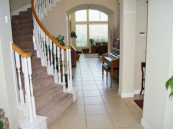 3rd image of 2809 Harvest Hill Dr