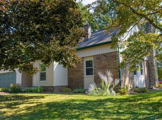 1557 N Orchard Rd NE, Bolivar, OH 44612