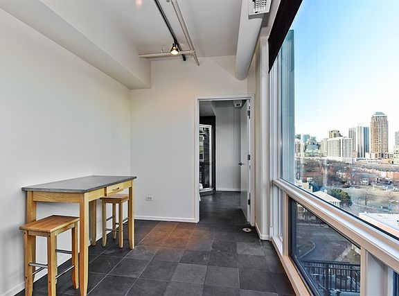 4th image of 61 W 15th St APT 1001