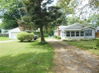 1648 Bathgate Ave, Madison, OH 44057