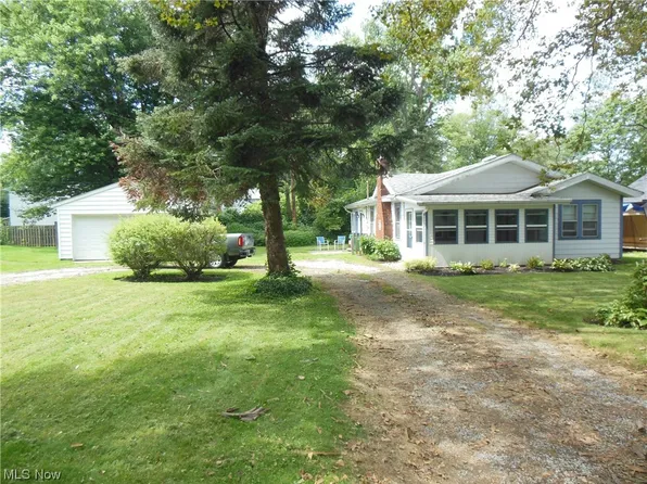 1648 Bathgate Ave, Madison, OH 44057