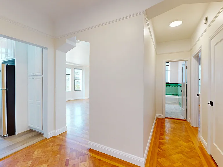 8045 Geary Blvd #102 — Photo 12