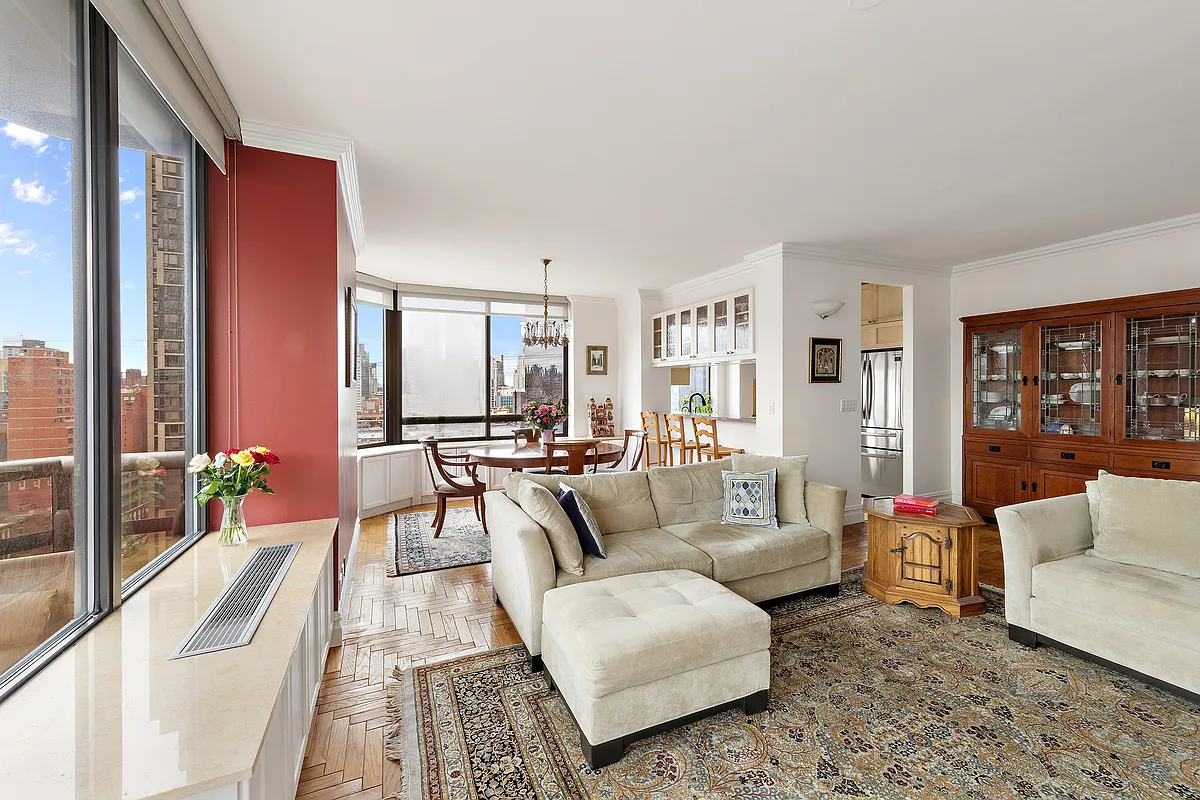 418 East 59th St Unit 18B  
