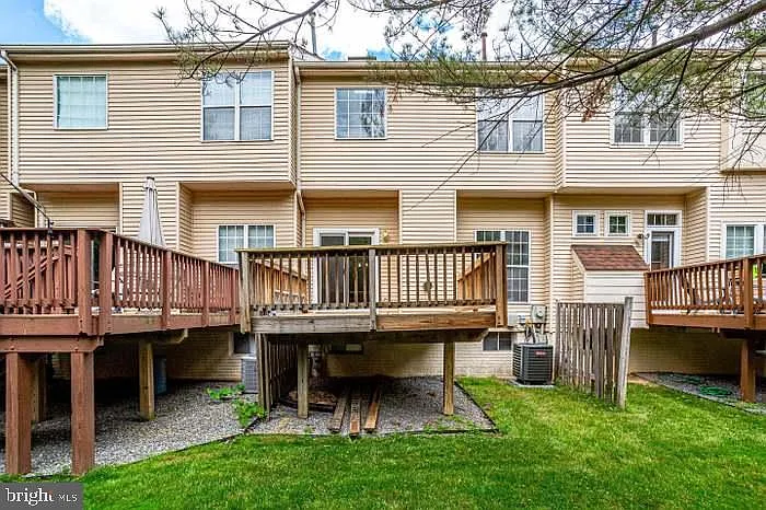 2111 Cambridge Park Ct #6 — Photo 42