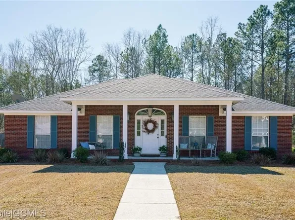 1721 Spanish Trace Dr, Saraland, AL 36571