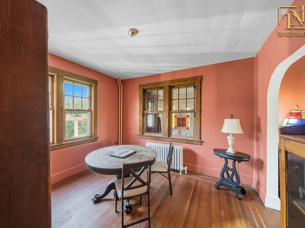 310 Brighton Avenue image 12 of 29