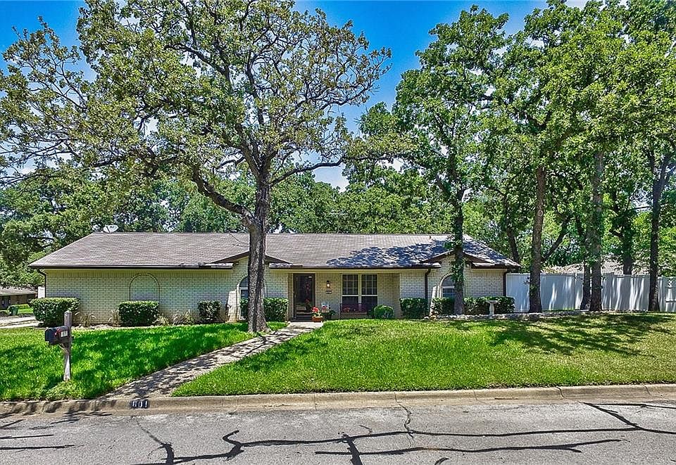 1st image of 801 San Marcos Ln