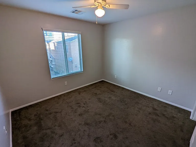 7760 Floral Fabric Ct — Photo 36