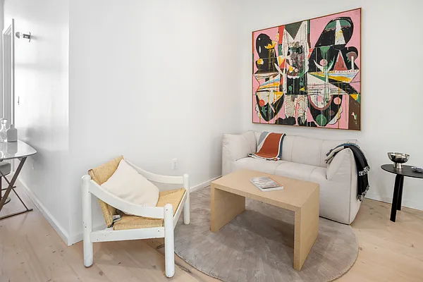 Rented by Artifact.co | media 2