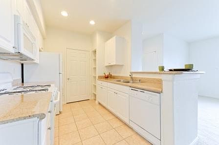 1st image of 2535 Fenton Pkwy APT 302