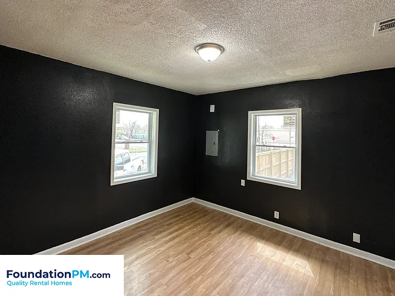 1191 Sylvan St — Photo 9