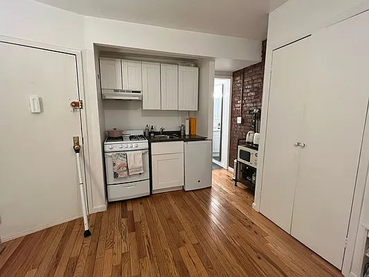 Rented by Jack B Shapiro | media 1