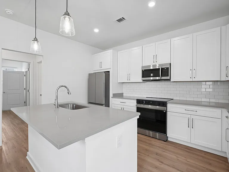Hamlet Quail Crossing - Homes for Rent — Photo 14
