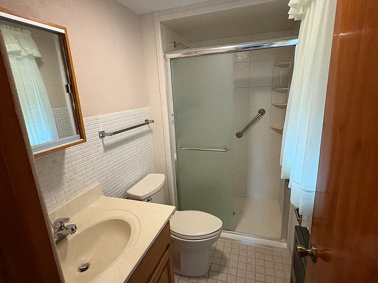 506 Mill St — Photo 12