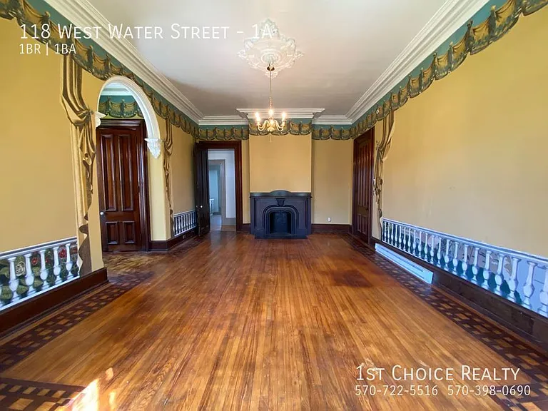 118 W Water St #1A — Photo 4