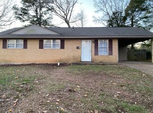 75 Sweetbay Dr, Jackson, TN 38301