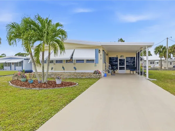 613 Pine Grove Ct, North Fort Myers, FL 33917