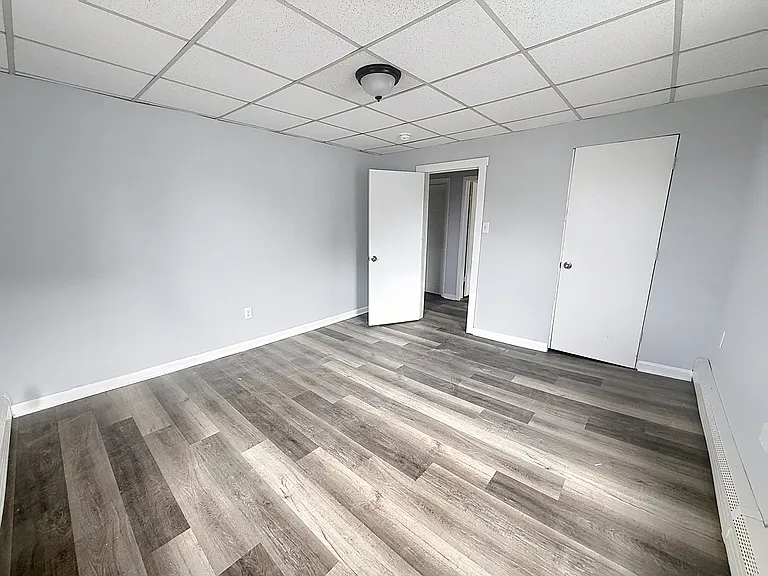 174-176 Main St #2R — Photo 5