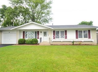 1224 Carlisle Ave, Elk Grove Village, IL 60007