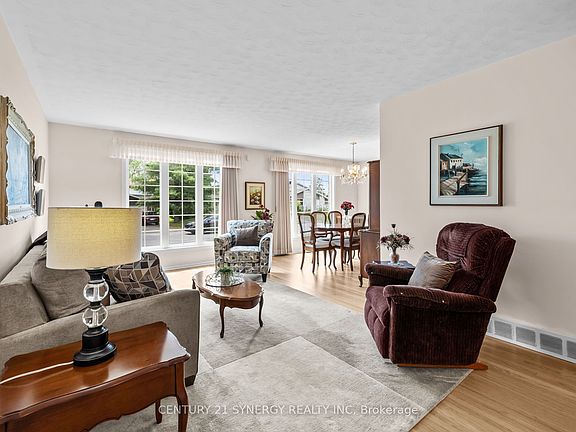 4th image of 2201 Haig Dr