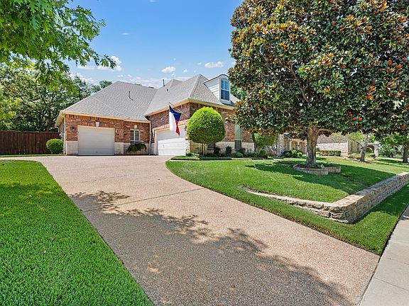 5th image of 2020 Cedar Ridge Dr