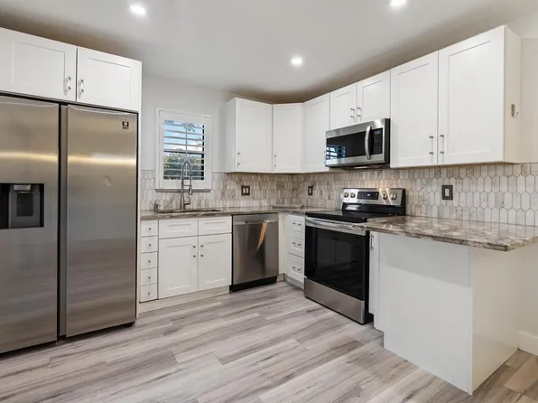 7780 Courtyard Run W, Boca Raton, FL 33433