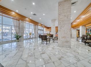 301 NE 174th St #902, North Miami Beach, FL 33160