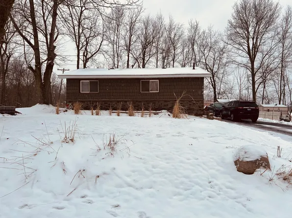 104 Cardinal Dr, Coldwater, MI 49036