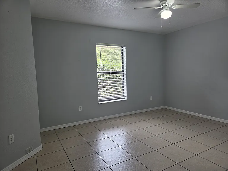 7436 Navajo Trl — Photo 14