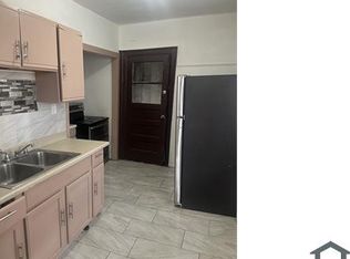 7957 S Clyde Ave #2, Chicago, IL