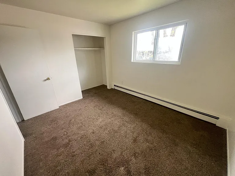 2525 S Sheridan Blvd — Photo 8