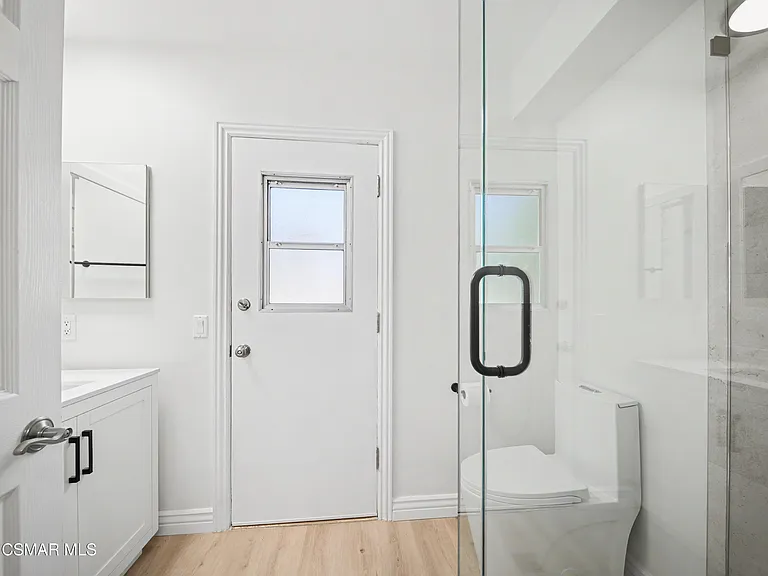 22777 Brenford St — Photo 21