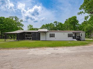 506 S Oakhurst Dr, Livingston, TX 77351