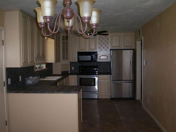 2nd image of 2726 A And M Ave