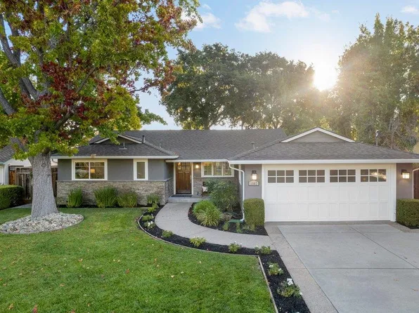 1567 Siesta Dr, Los Altos, CA 94024