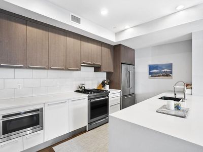 150 Dorchester Ave APT 211, South Boston, MA, 02127