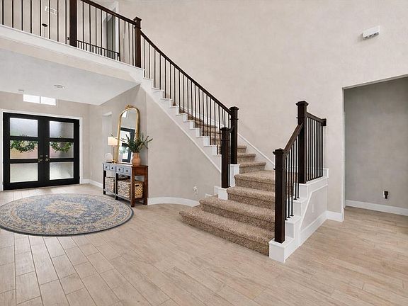 2nd image of 1541 Dawn Harbor Dr #1