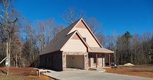 2nd image of 150 Mockingbird Ln