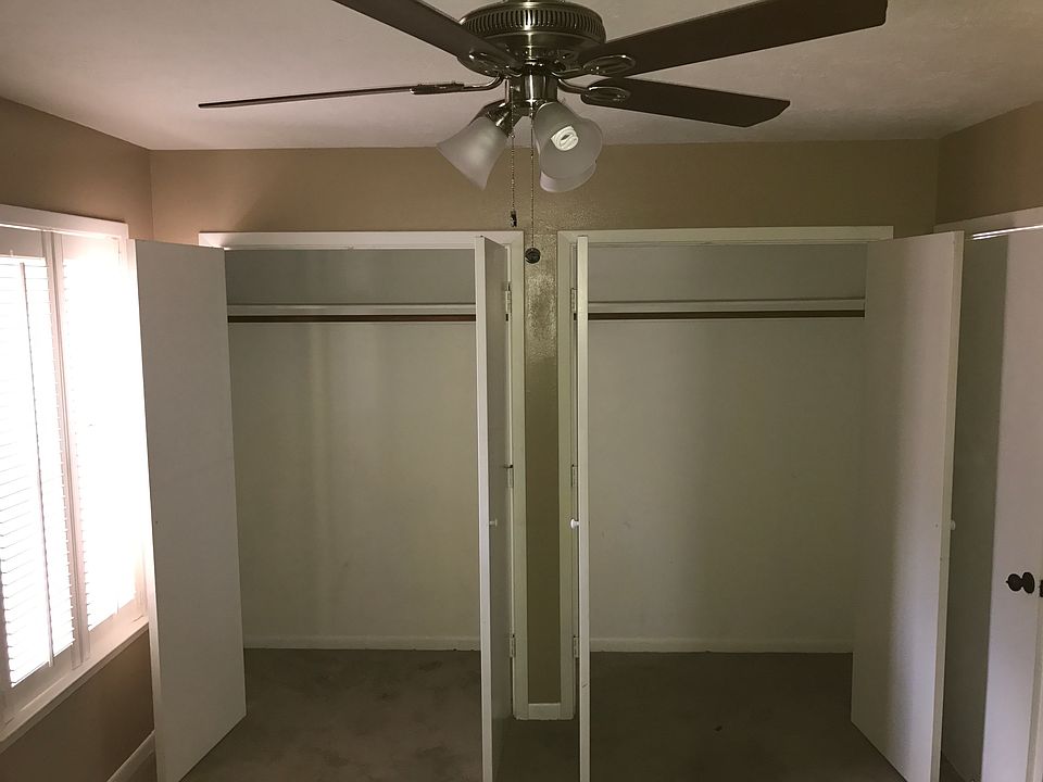 Large closet space