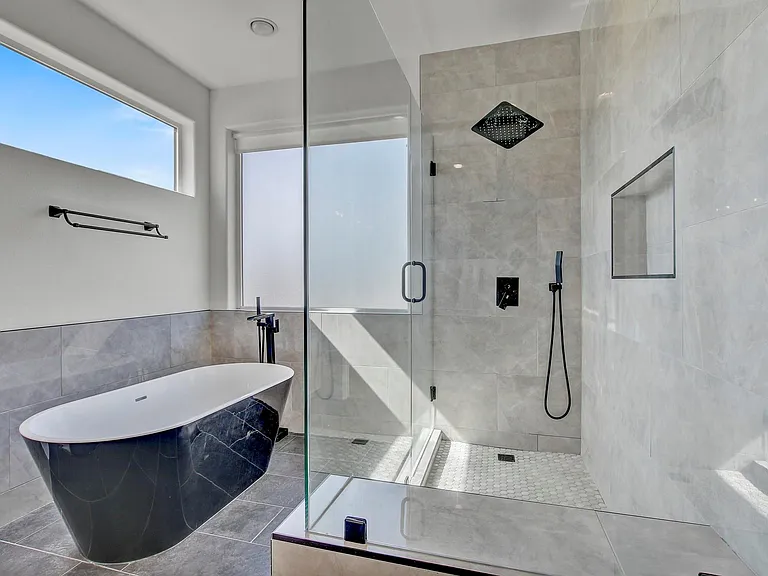 4703 Louis Ave #A — Photo 22