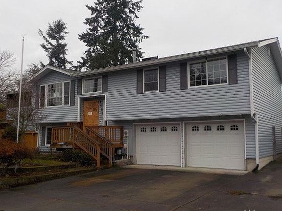 2nd image of 4587 43rd St NE