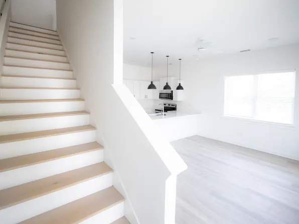 Pre-Leasing For August 2026!