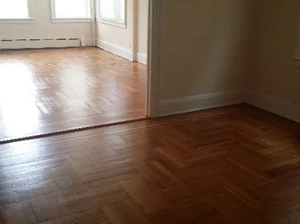 4106 25th Ave, Astoria, NY 11103