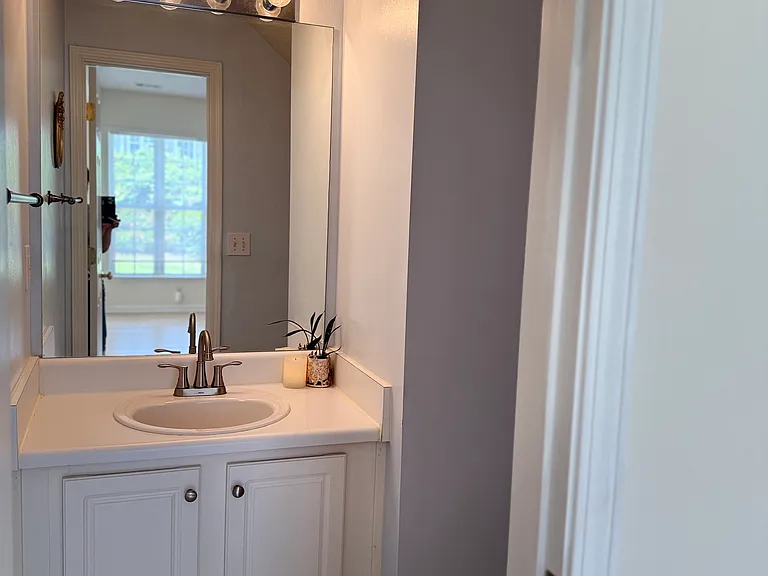 3607 Gainesway Trce — Photo 12