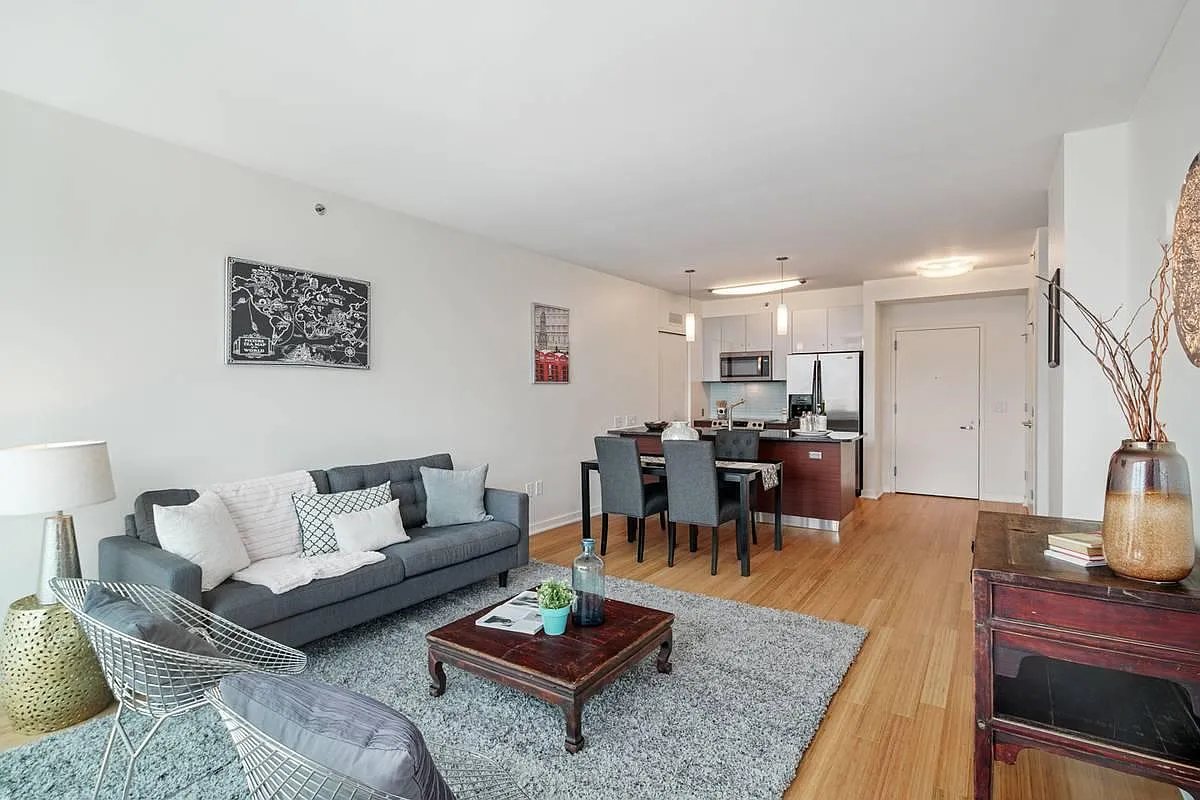 2101 Market St — Photo 3