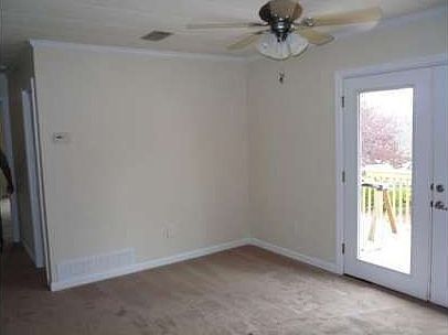 3rd image of 4828 Kings Ct