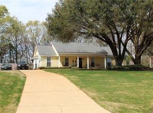 396 High Ridge Dr, Wetumpka, AL 36093