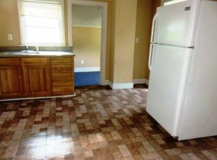 825 S Wilbur Ave, Syracuse, NY 13204