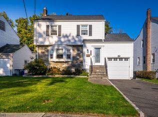 1074 Mount Vernon Rd, Union, NJ 07083