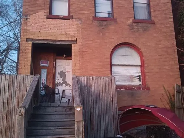 6151 Suburban Ave, Saint Louis, MO 63133